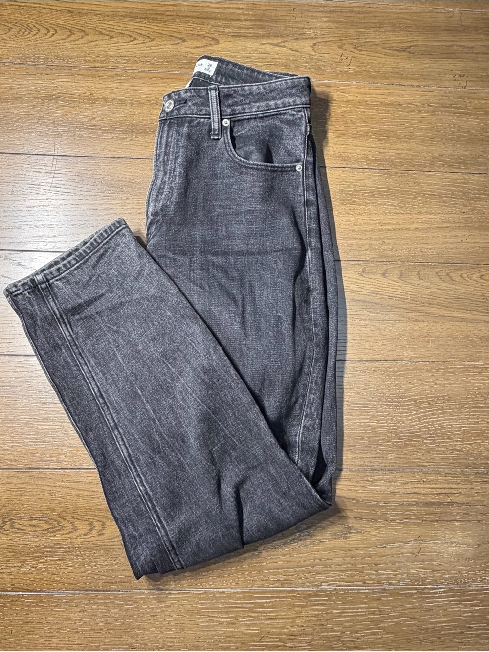 Abercrombie & Fitch Curve Love Women’s  Black Washed The Mom Jean size 2L